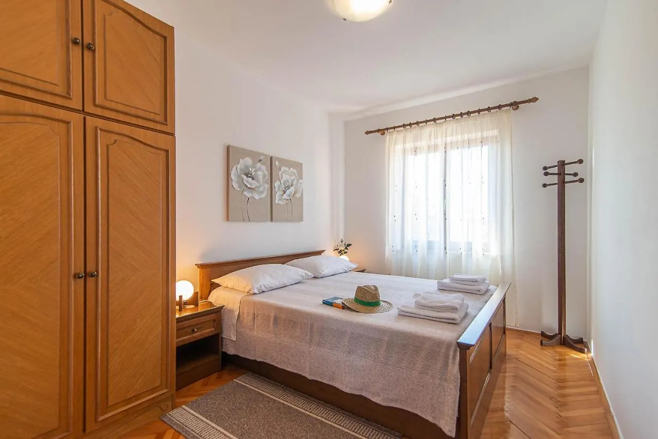 Apartment Revera Rovinj