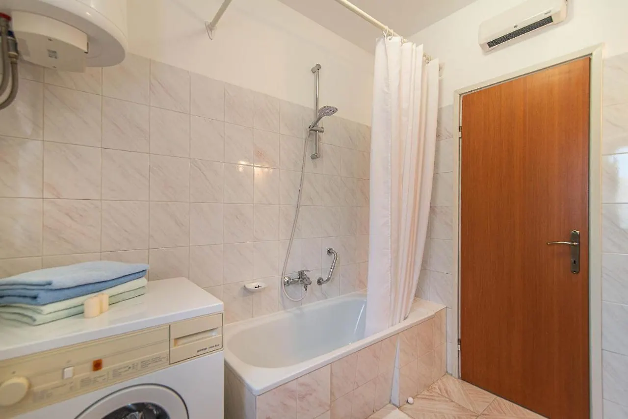 Apartment Revera Rovinj