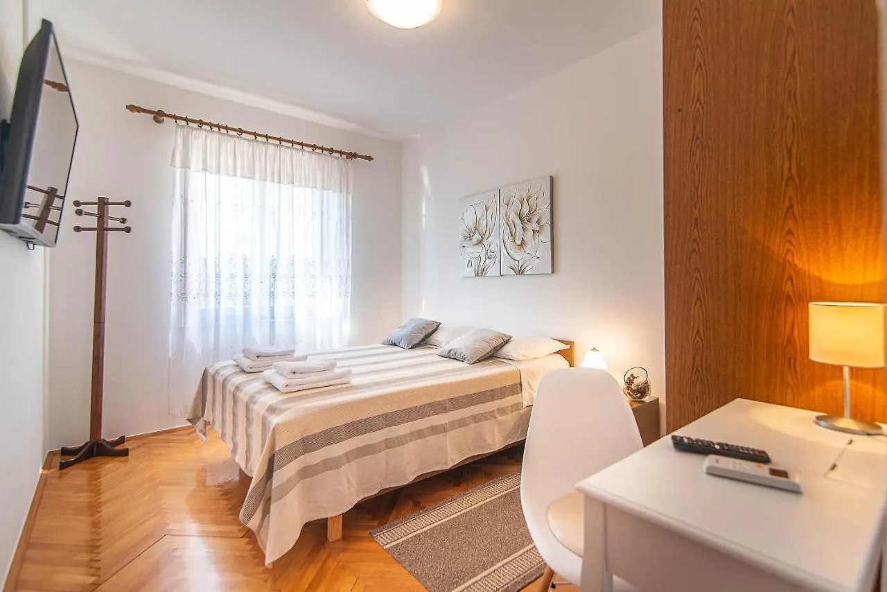 Apartment Revera Rovinj